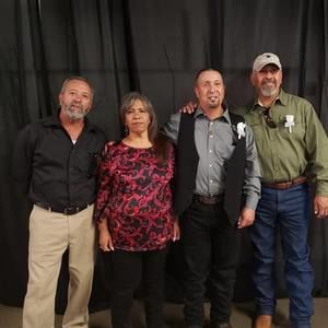 Meet your Posher, Alma